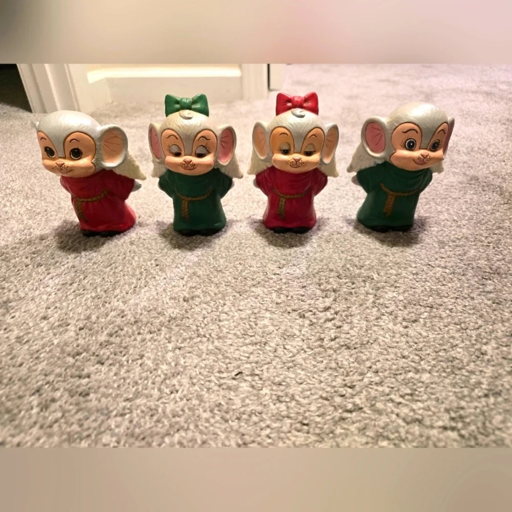 Vintage Ceramic Christmas Angel Mice Handpainted Set of 4